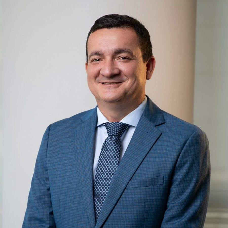 Ing. Víctor Román